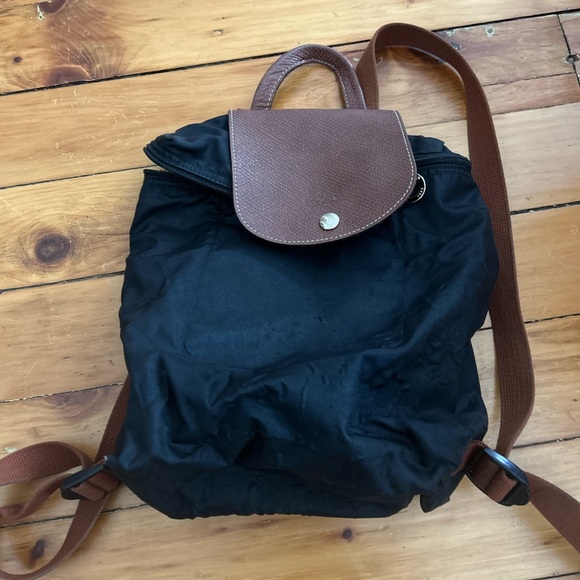 ☀️3/$25 Longchamp le pliage Backpack broken zipper, worn condition - Picture 1 of 5